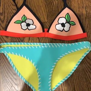 triangl bikini NEW w/ bag